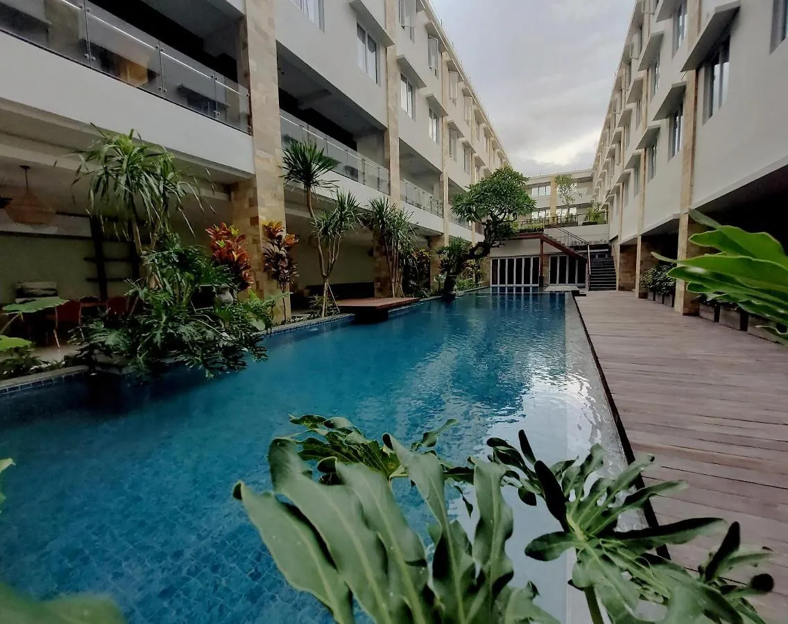 Crystalkuta Hotel - Bali 4*, Кута